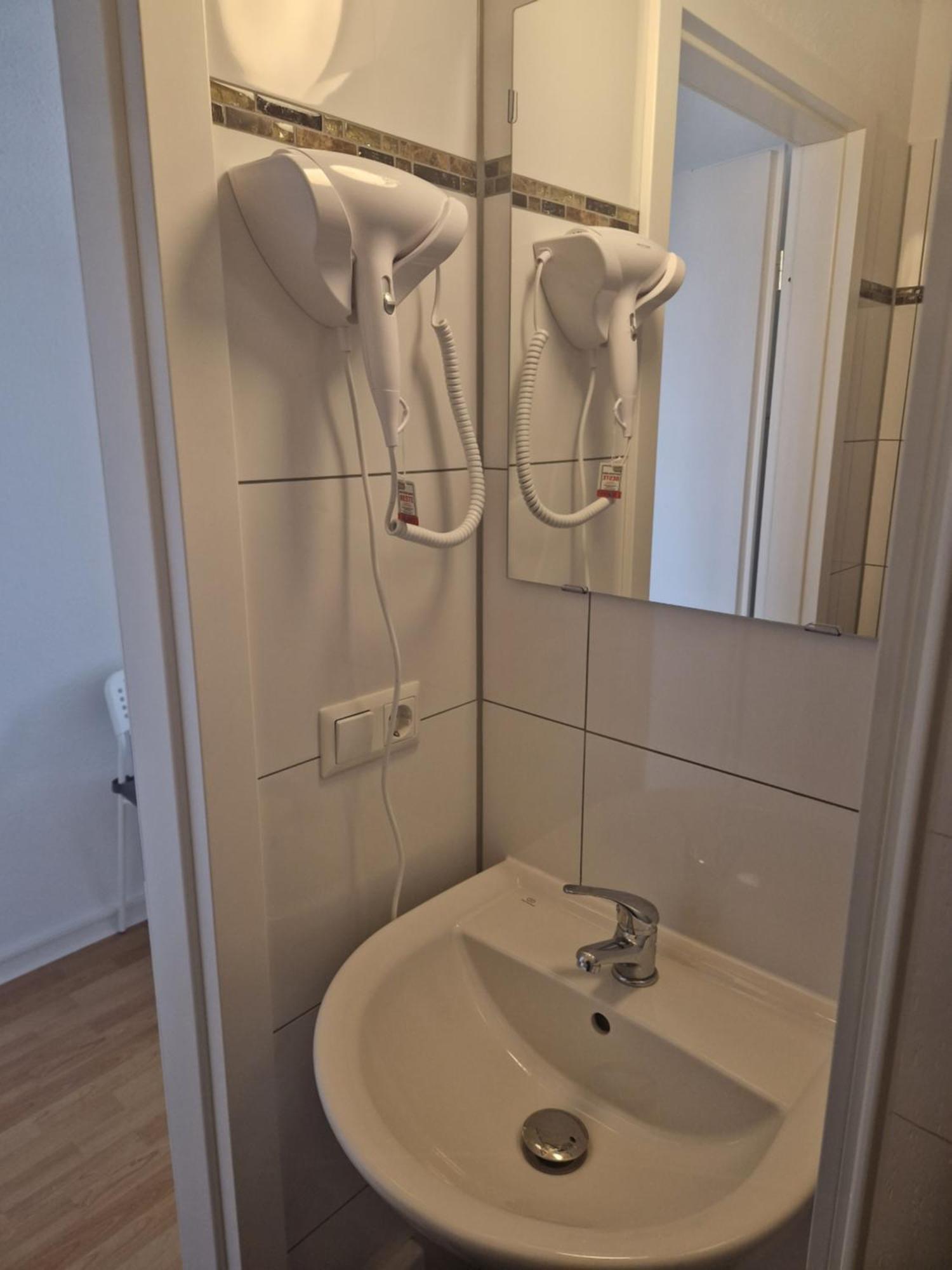Zimmervermietung Berlin Mertens エクステリア 写真