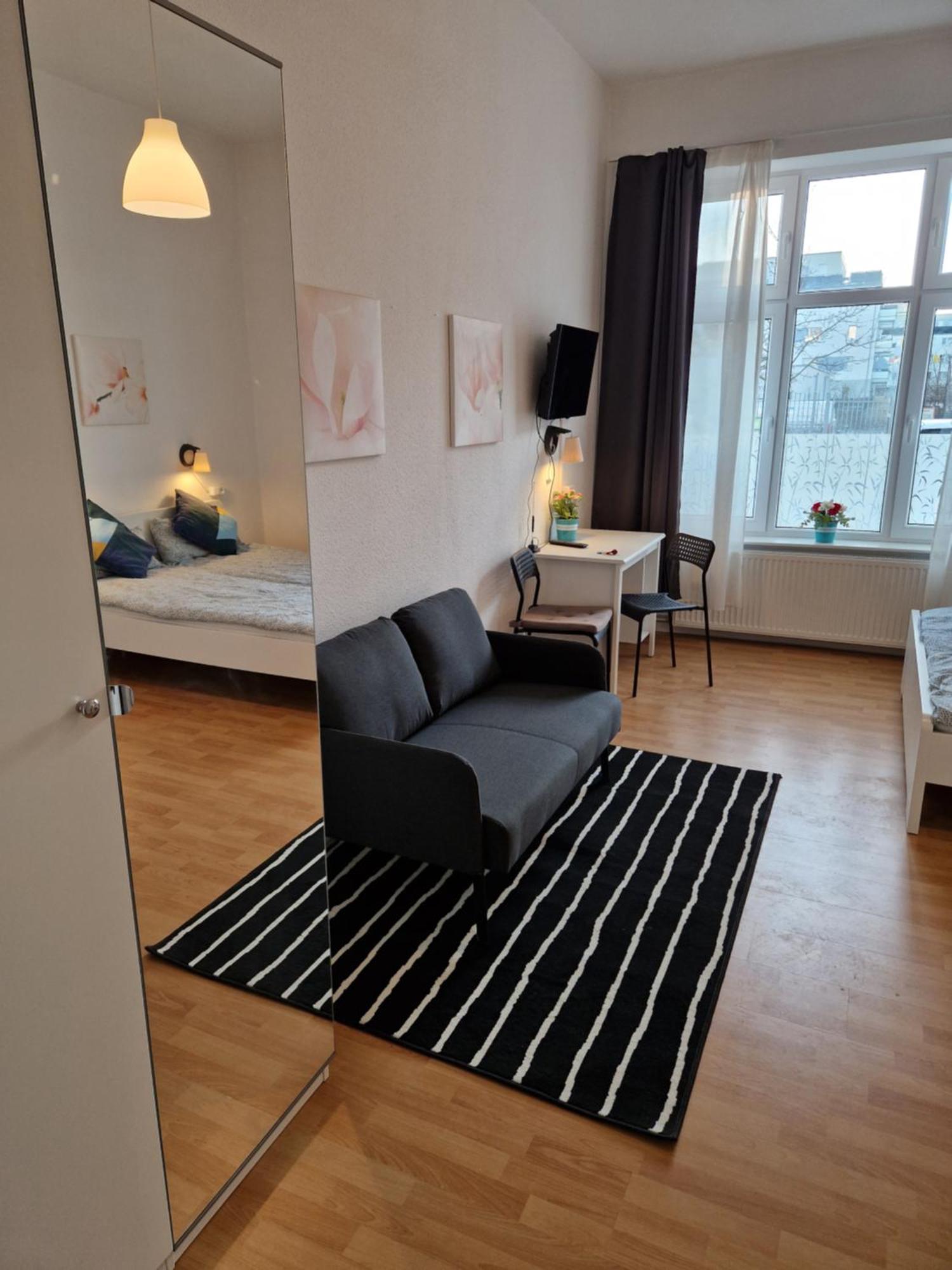 Zimmervermietung Berlin Mertens エクステリア 写真